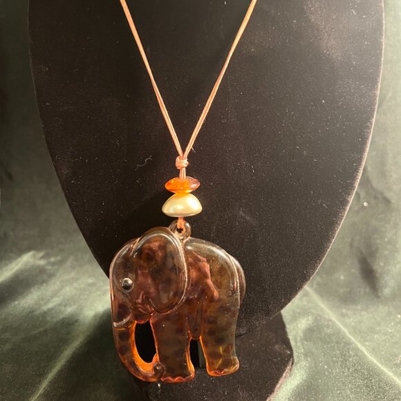 Necklace - Picture 1 of 1